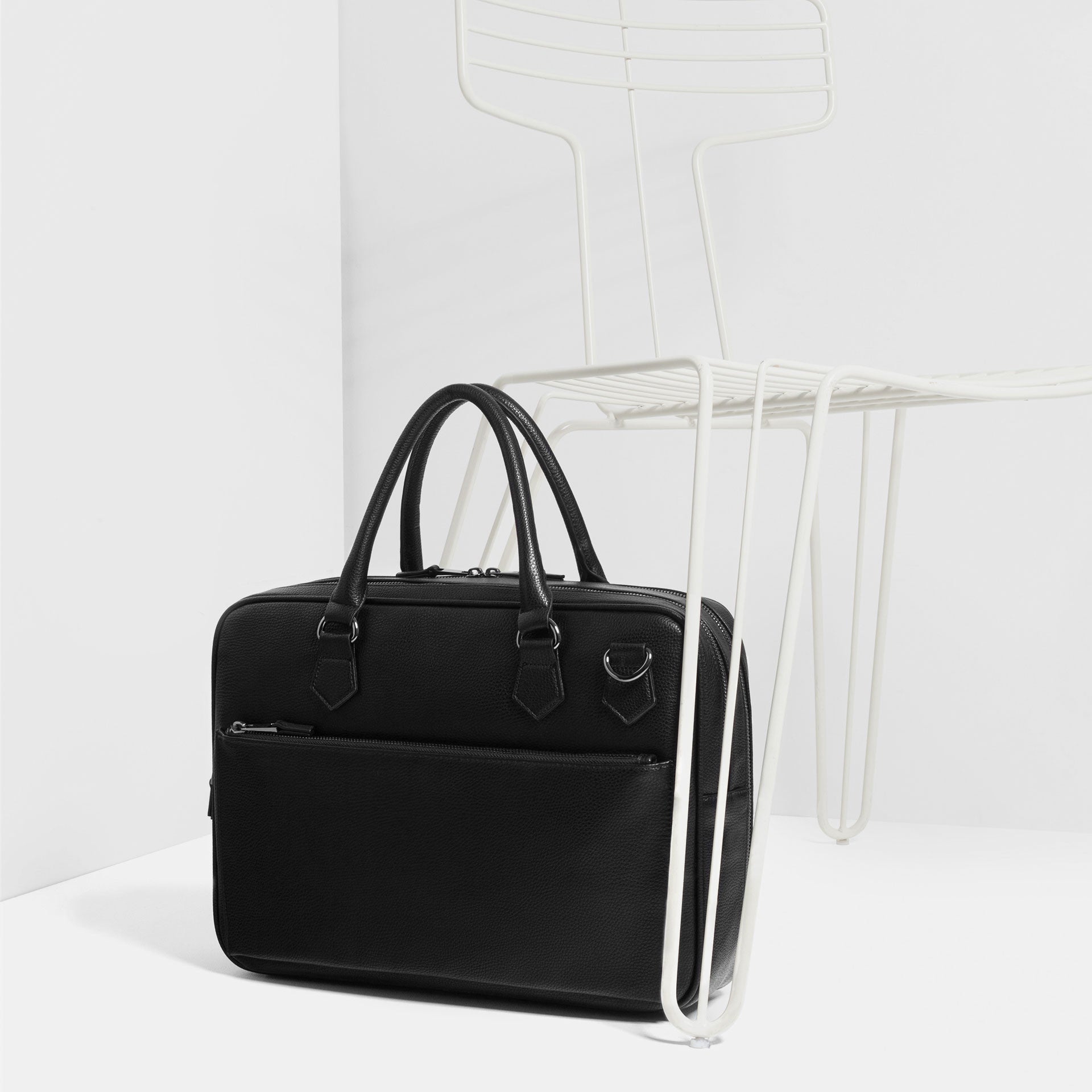 Zip Detail Briefcase - V collection