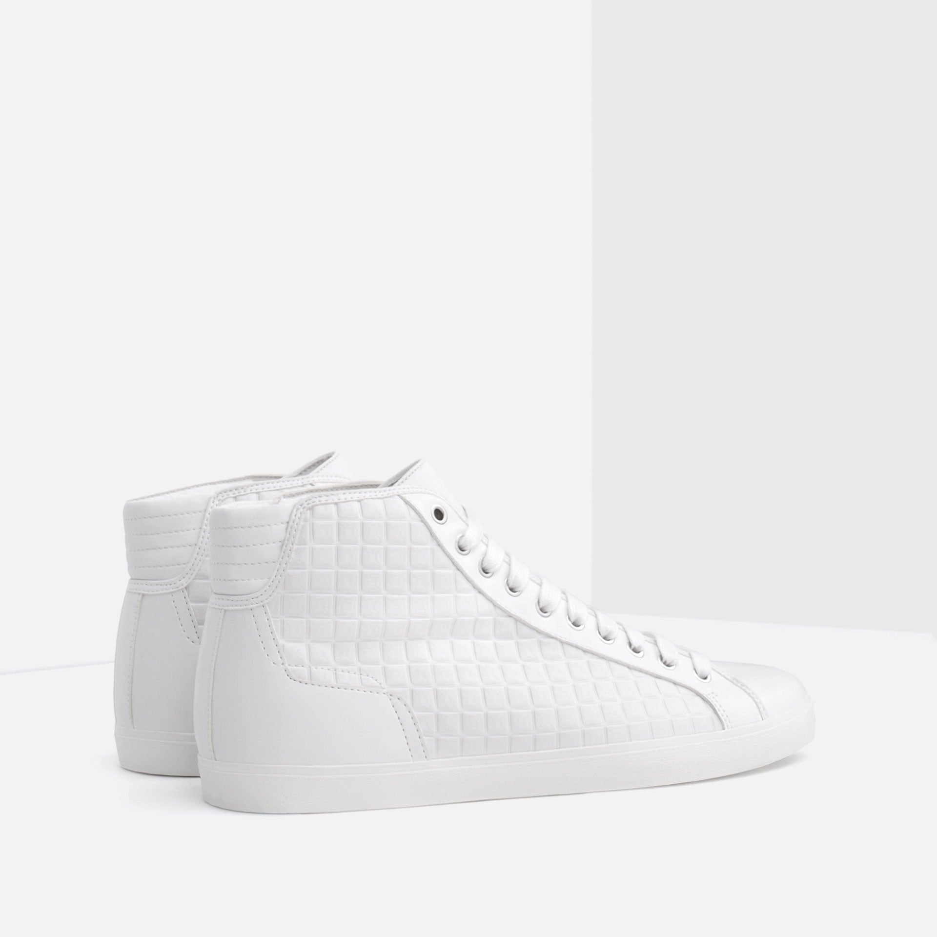 Quilted high-Top Sneakers